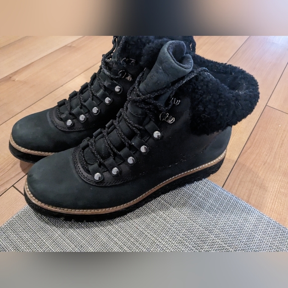 Cole Haan womens Zerogrand Explore Hiker Waterproof Hiking Boots Black Size 7.5 - Picture 1 of 6